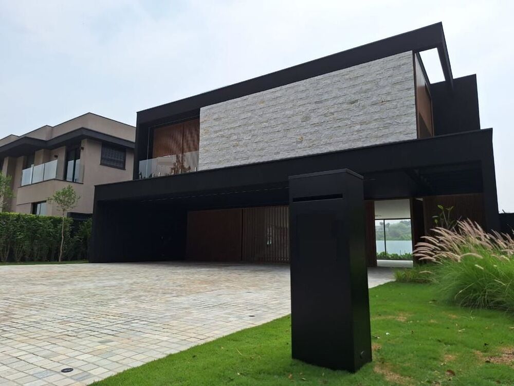 Casa de Condomínio à venda com 4 quartos, 510m² - Foto 1