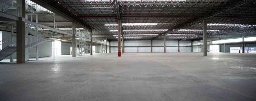 Depósito-Galpão, 1046 m² - Foto 1