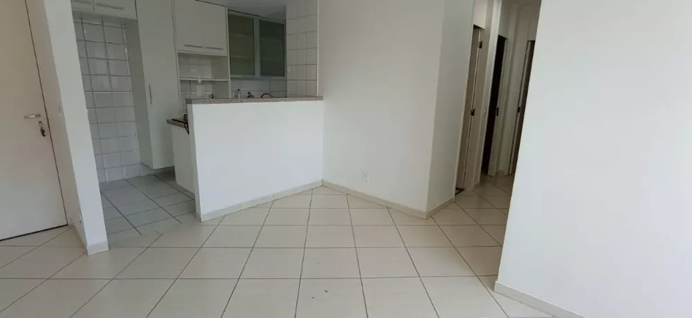 Apartamento à venda com 3 quartos, 72m² - Foto 3