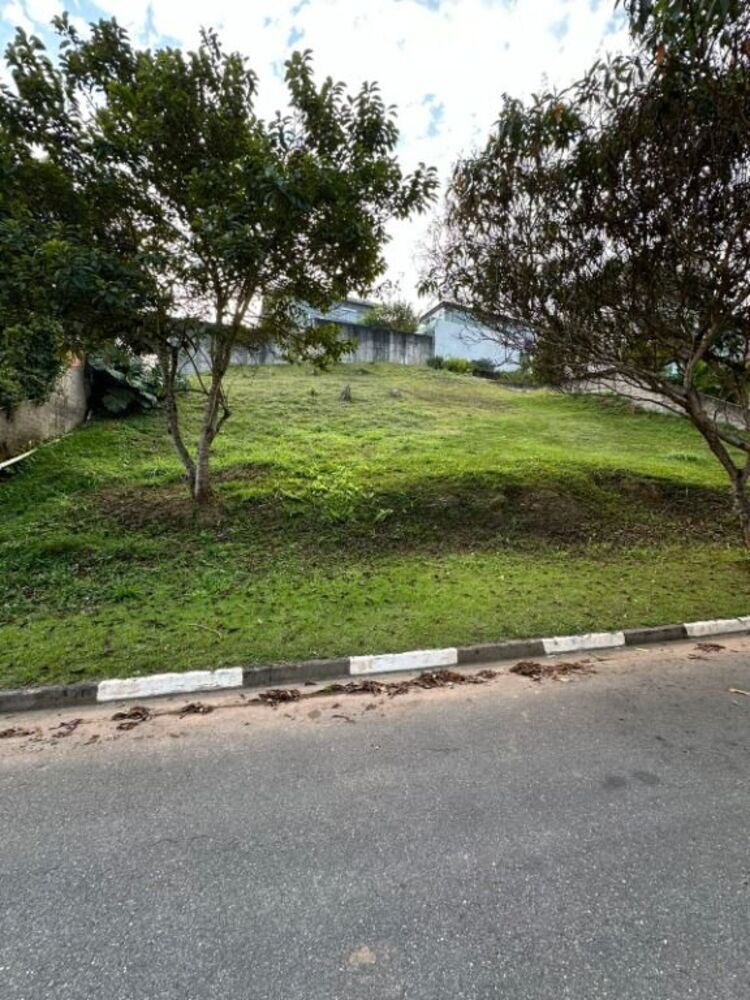 Loteamento e Condomínio, 819 m² - Foto 1