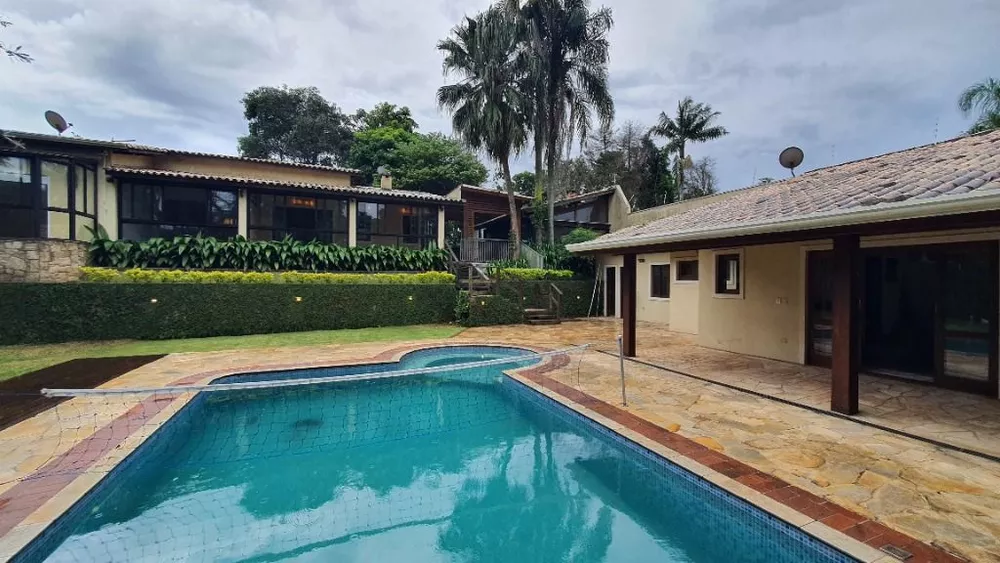 Casa de Condomínio à venda com 4 quartos, 455m² - Foto 1