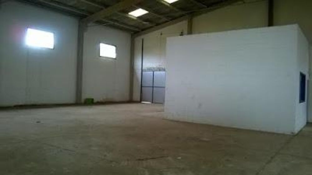 Depósito-Galpão-Armazém à venda e aluguel, 632m² - Foto 4