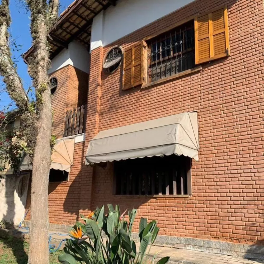 Casa, 4 quartos, 254 m² - Foto 1
