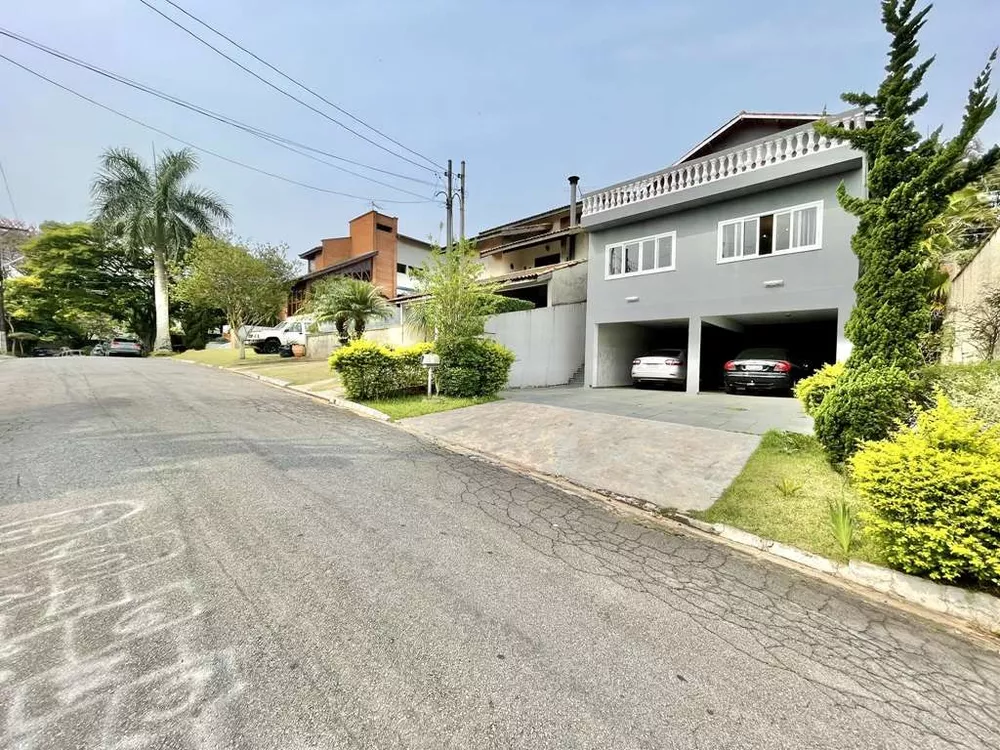 Casa de Condomínio à venda com 4 quartos, 350m² - Foto 4