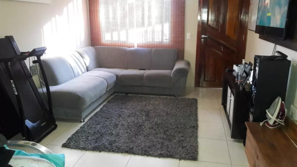 Casa de Condomínio à venda com 2 quartos, 75m² - Foto 2