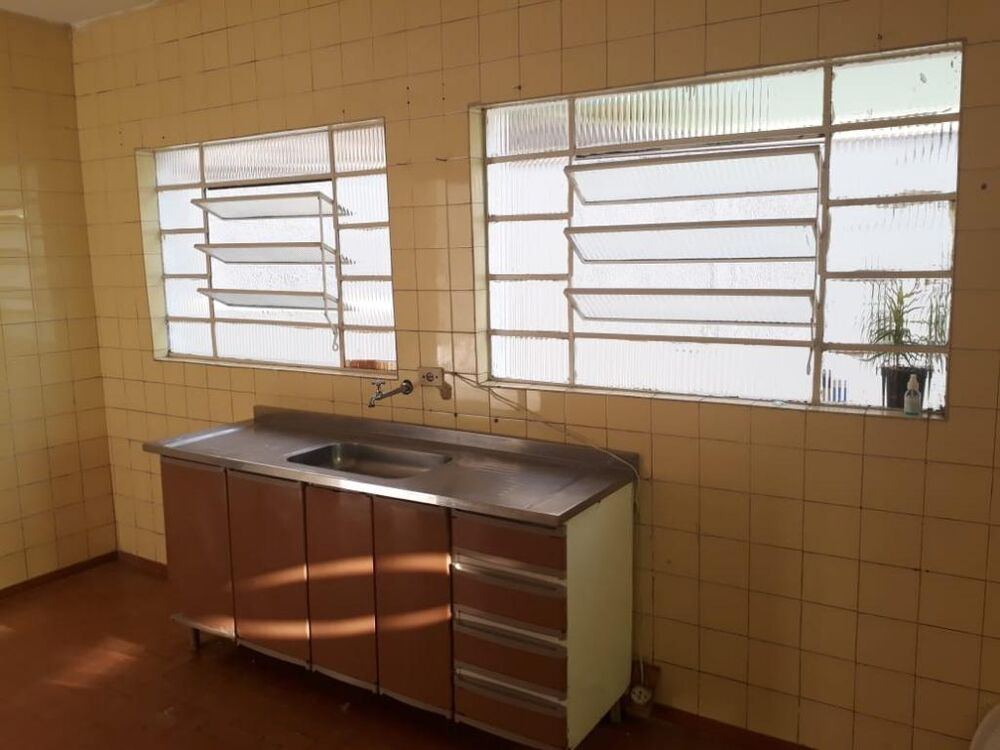 Casa, 2 quartos, 200 m² - Foto 1