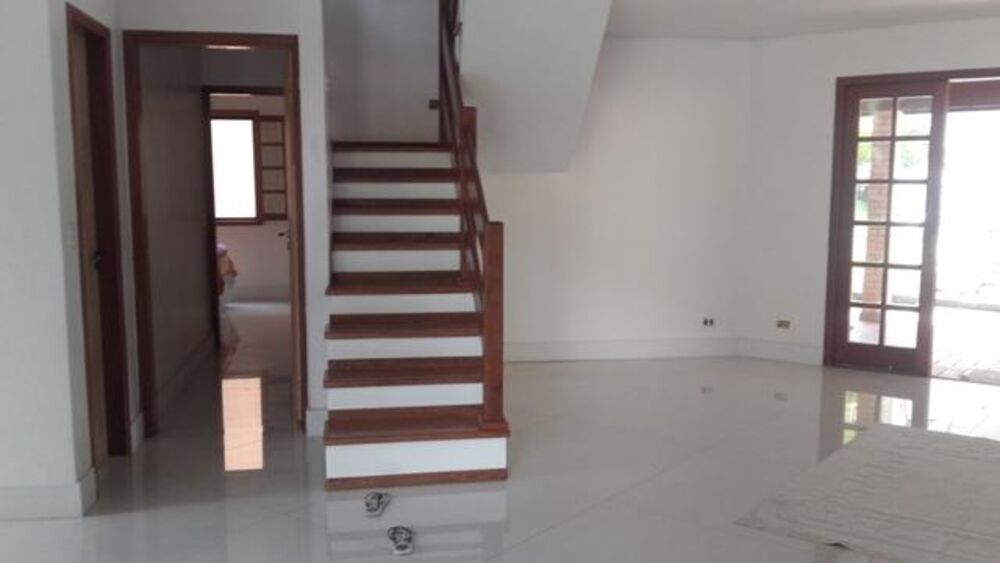Casa de Condomínio à venda com 3 quartos, 250m² - Foto 7