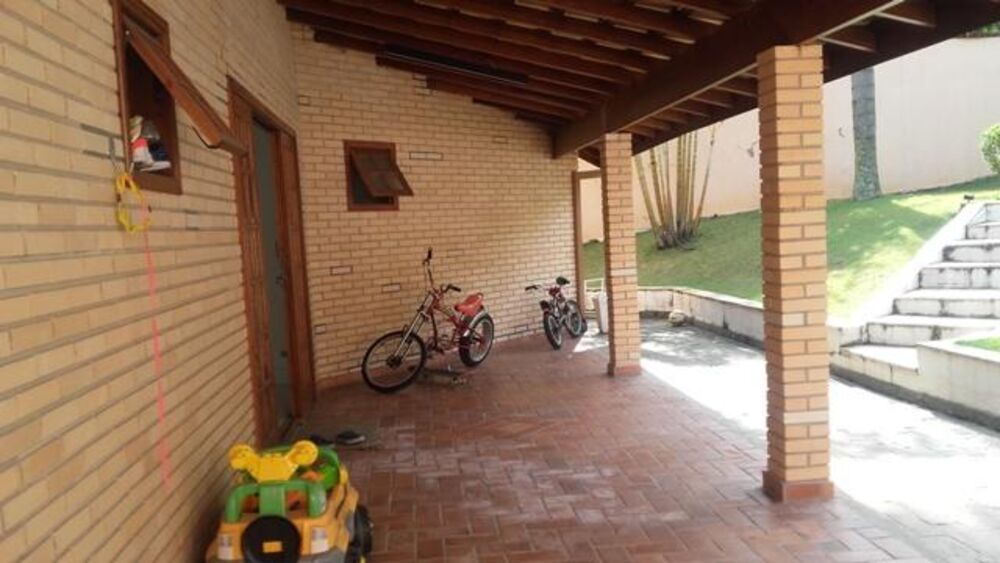 Casa de Condomínio à venda com 3 quartos, 250m² - Foto 15