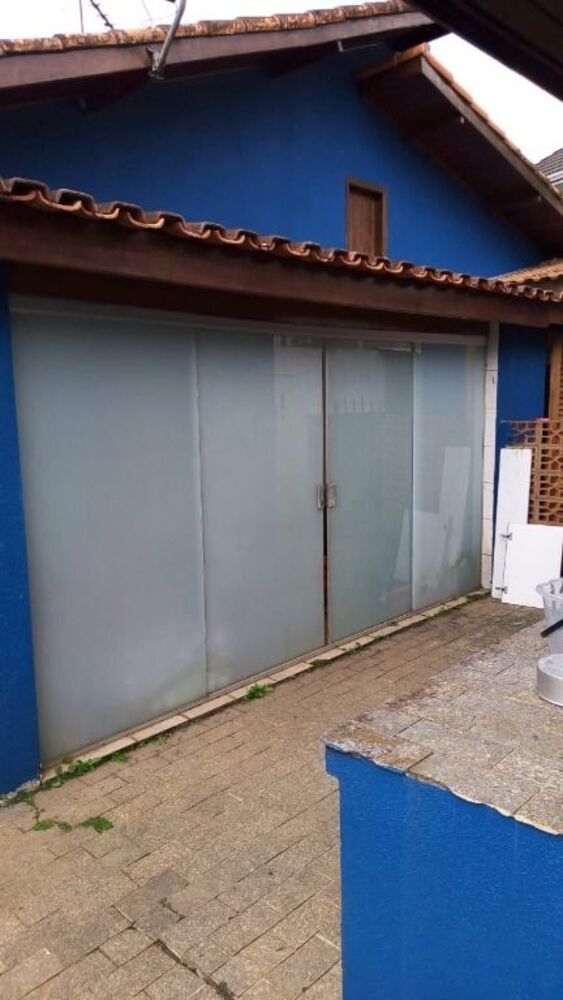 Casa de Condomínio à venda com 3 quartos, 169m² - Foto 2