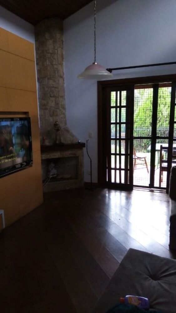 Casa de Condomínio à venda com 3 quartos, 169m² - Foto 1