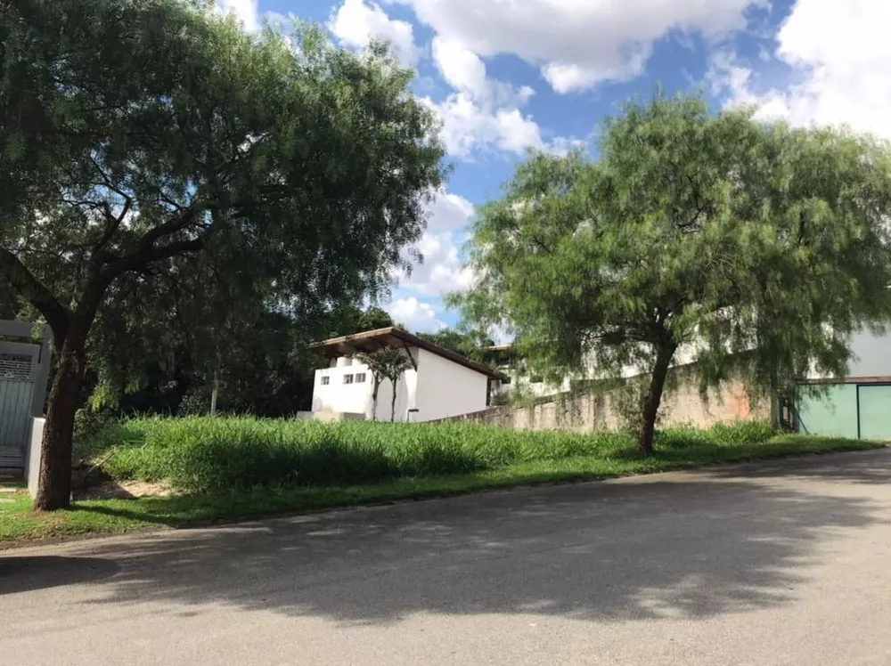 Loteamento e Condomínio, 645 m² - Foto 1