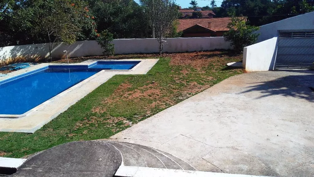 Casa de Condomínio à venda com 4 quartos, 326m² - Foto 1