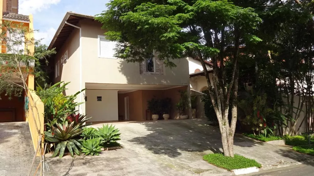 Casa de Condomínio à venda com 3 quartos, 220m² - Foto 1