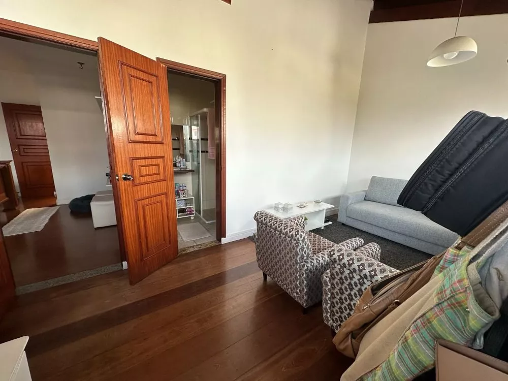 Casa de Condomínio à venda com 5 quartos, 280m² - Foto 10