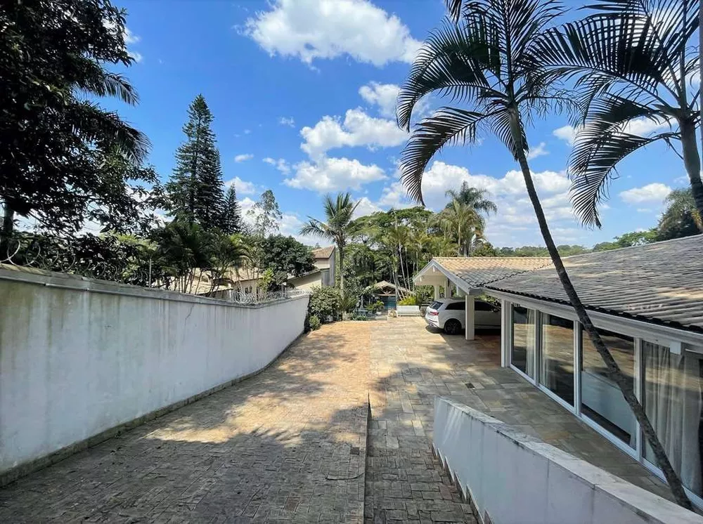 Casa de Condomínio à venda com 4 quartos, 850m² - Foto 3