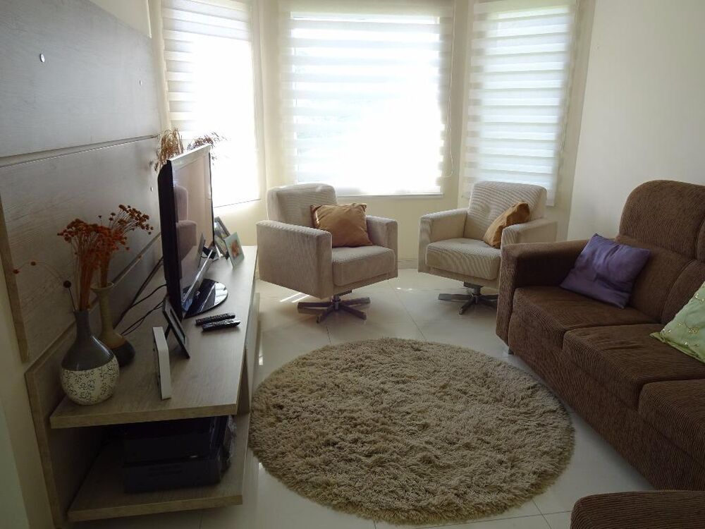 Casa de Condomínio à venda com 3 quartos, 185m² - Foto 2