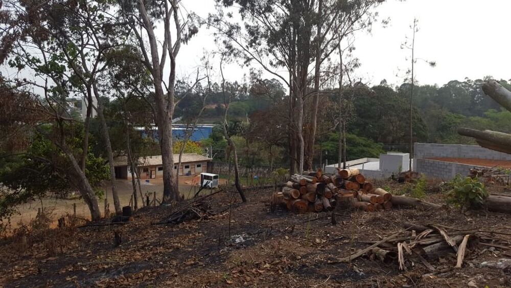 Loteamento e Condomínio, 907 m² - Foto 2