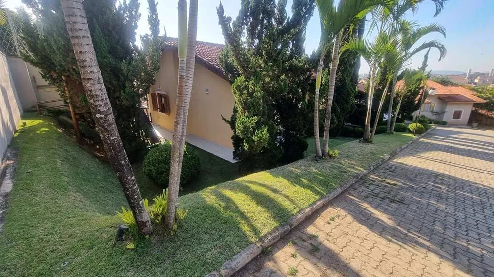 Casa de Condomínio à venda com 3 quartos, 185m² - Foto 4