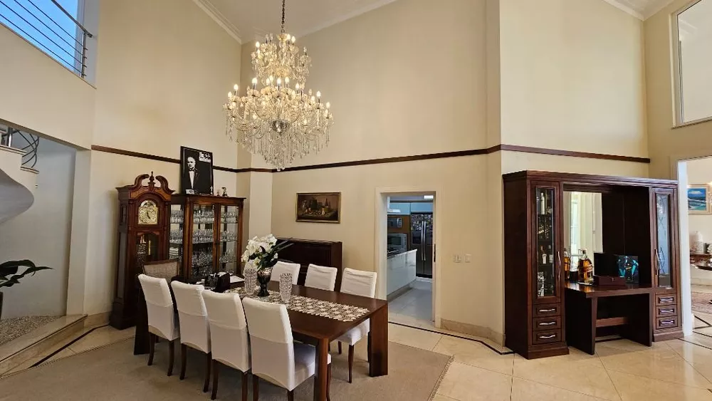 Casa de Condomínio à venda com 4 quartos, 858m² - Foto 16