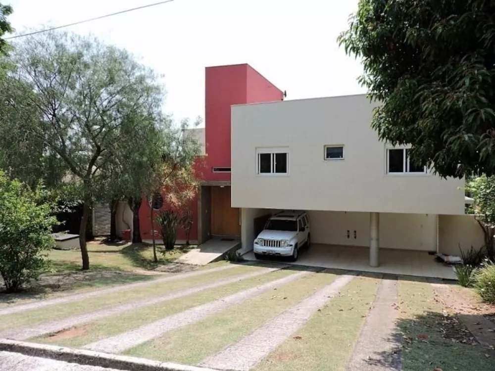 Casa de Condomínio à venda com 4 quartos, 400m² - Foto 2