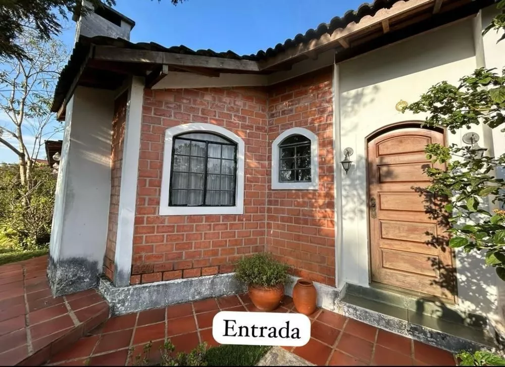 Casa de Condomínio, 4 quartos - Foto 1