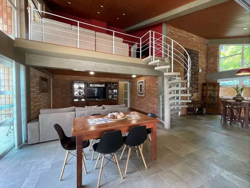 Casa de Condomínio à venda com 3 quartos, 313m² - Foto 4