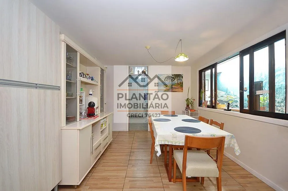 Casa, 4 quartos, 246 m² - Foto 3