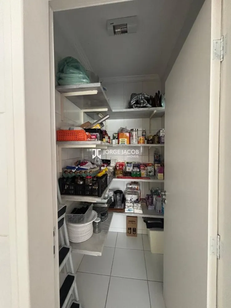 Casa, 3 quartos, 246 m² - Foto 3