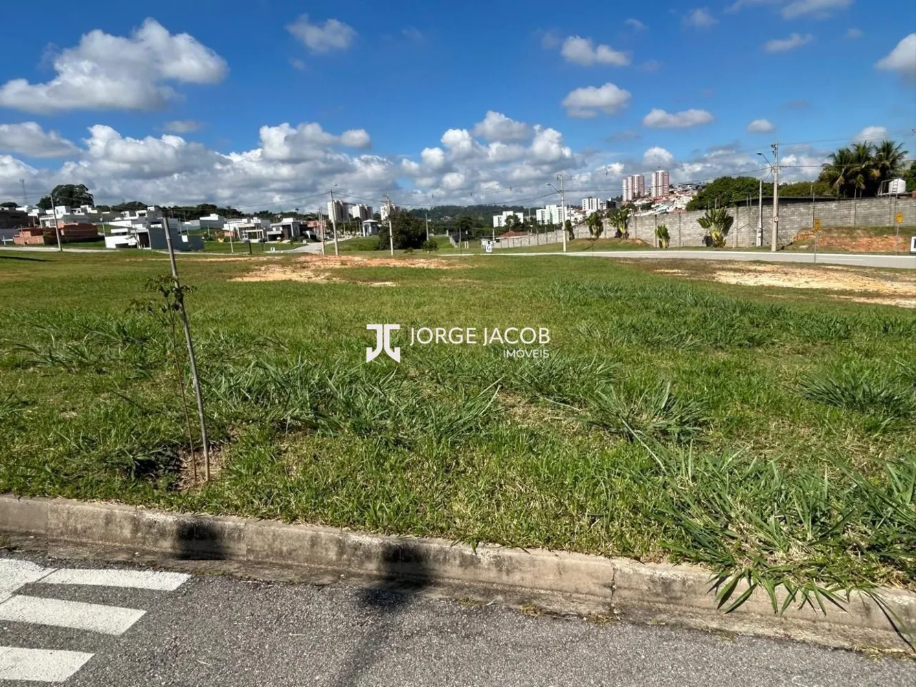 Casa, 3 quartos, 220 m² - Foto 2
