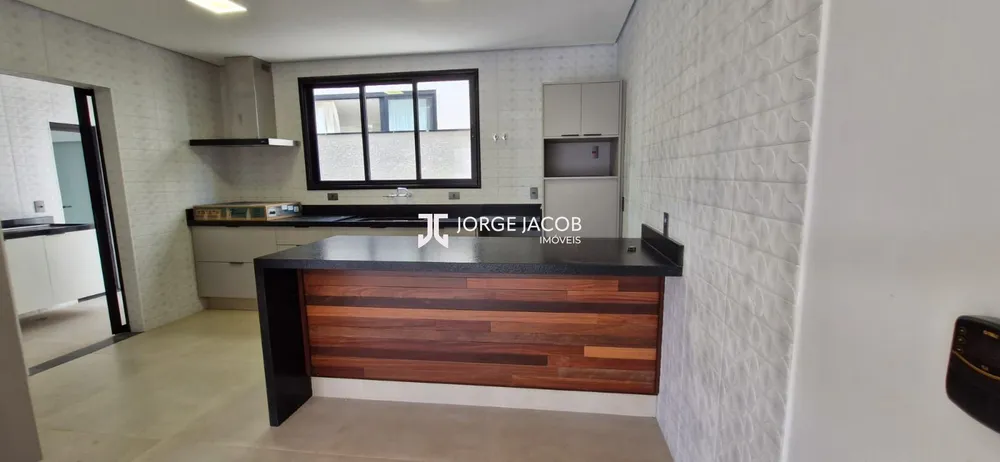 Casa, 4 quartos, 280 m² - Foto 1