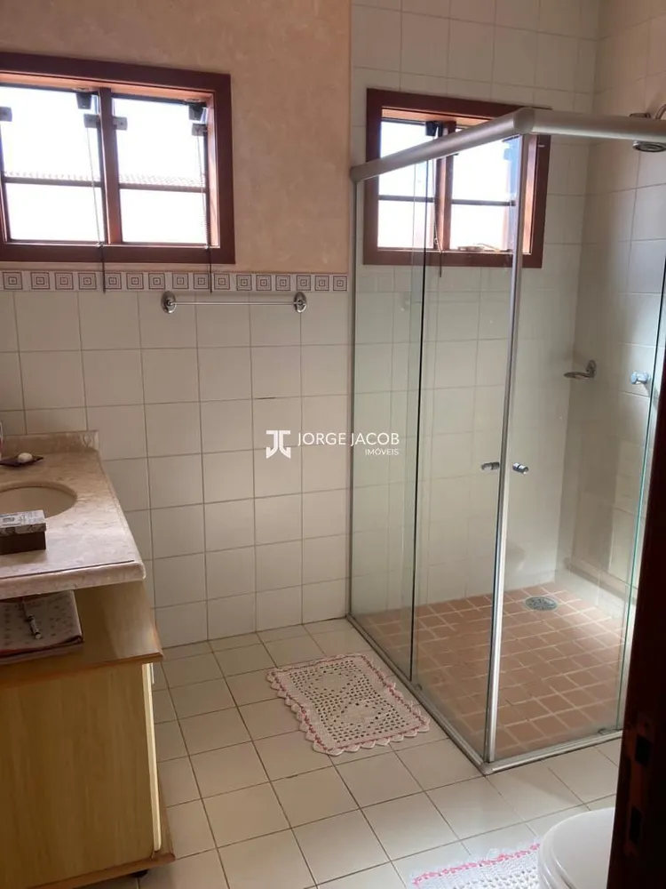 Sobrado, 3 quartos, 450 m² - Foto 1