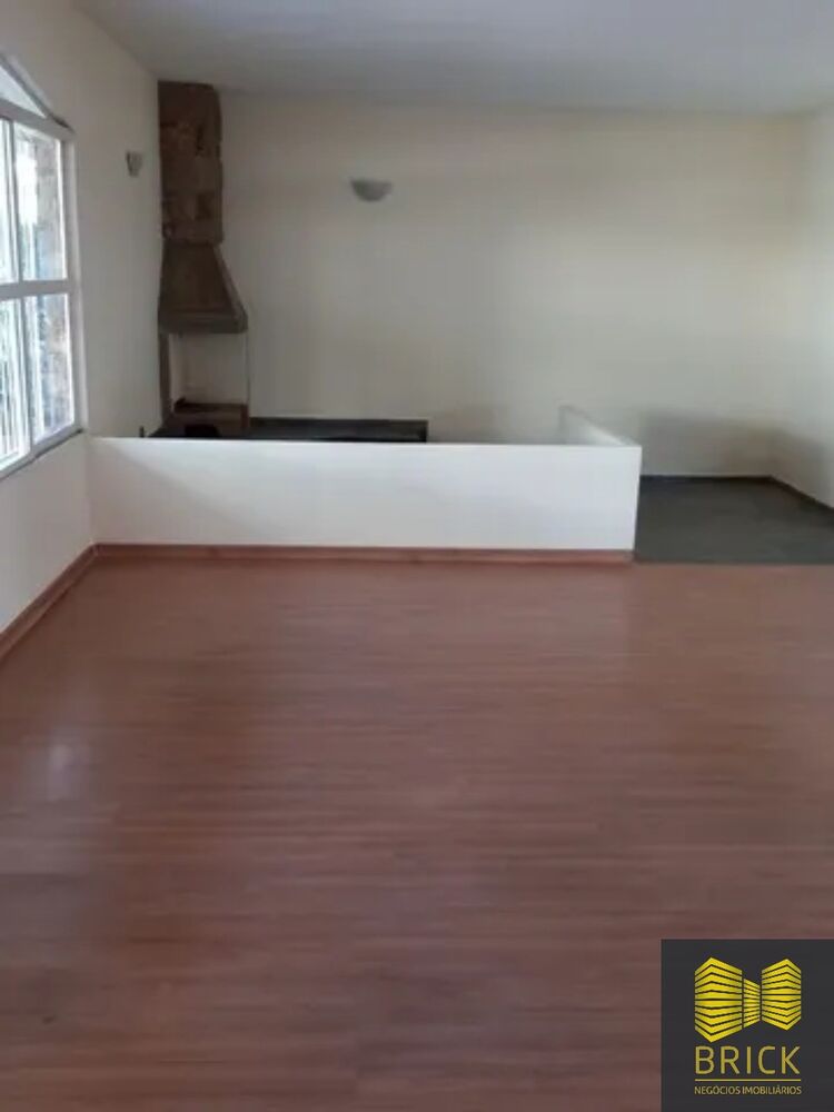 Casa, 4 quartos, 291 m² - Foto 1