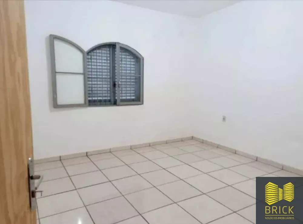 Casa, 2 quartos, 270 m² - Foto 3
