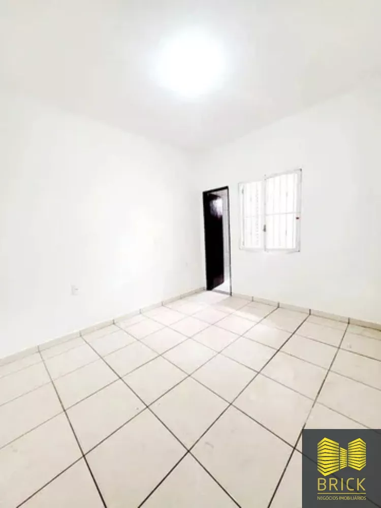 Casa, 2 quartos, 270 m² - Foto 5