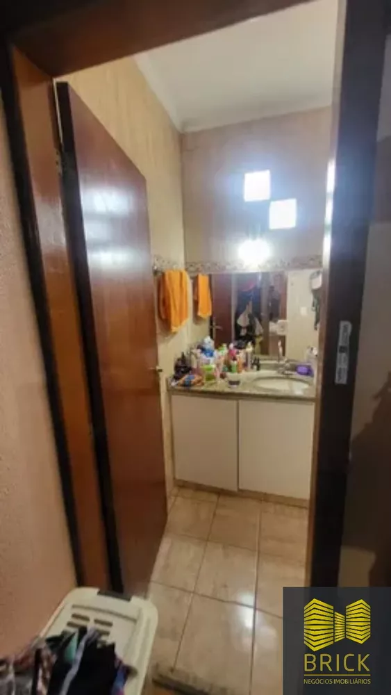 Casa, 4 quartos, 250 m² - Foto 9