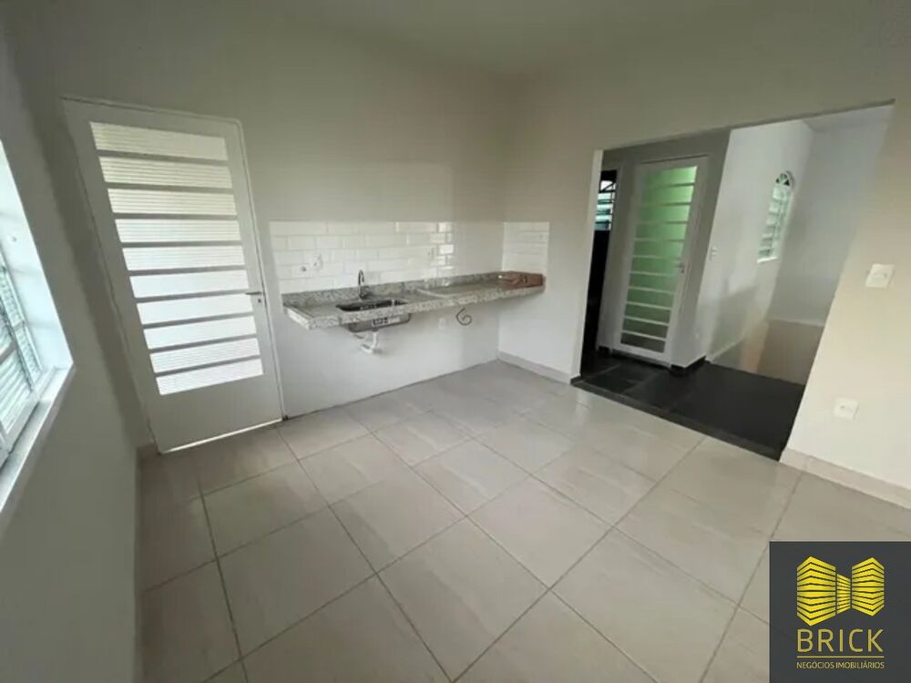 Casa, 3 quartos, 200 m² - Foto 4
