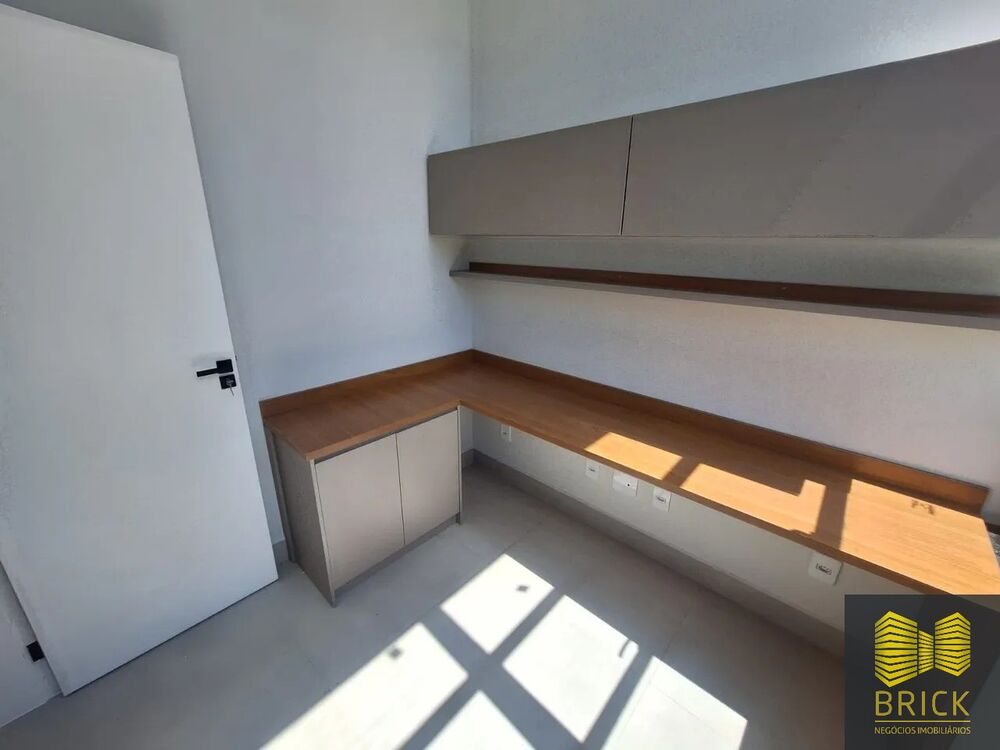 Casa, 3 quartos, 274 m² - Foto 2