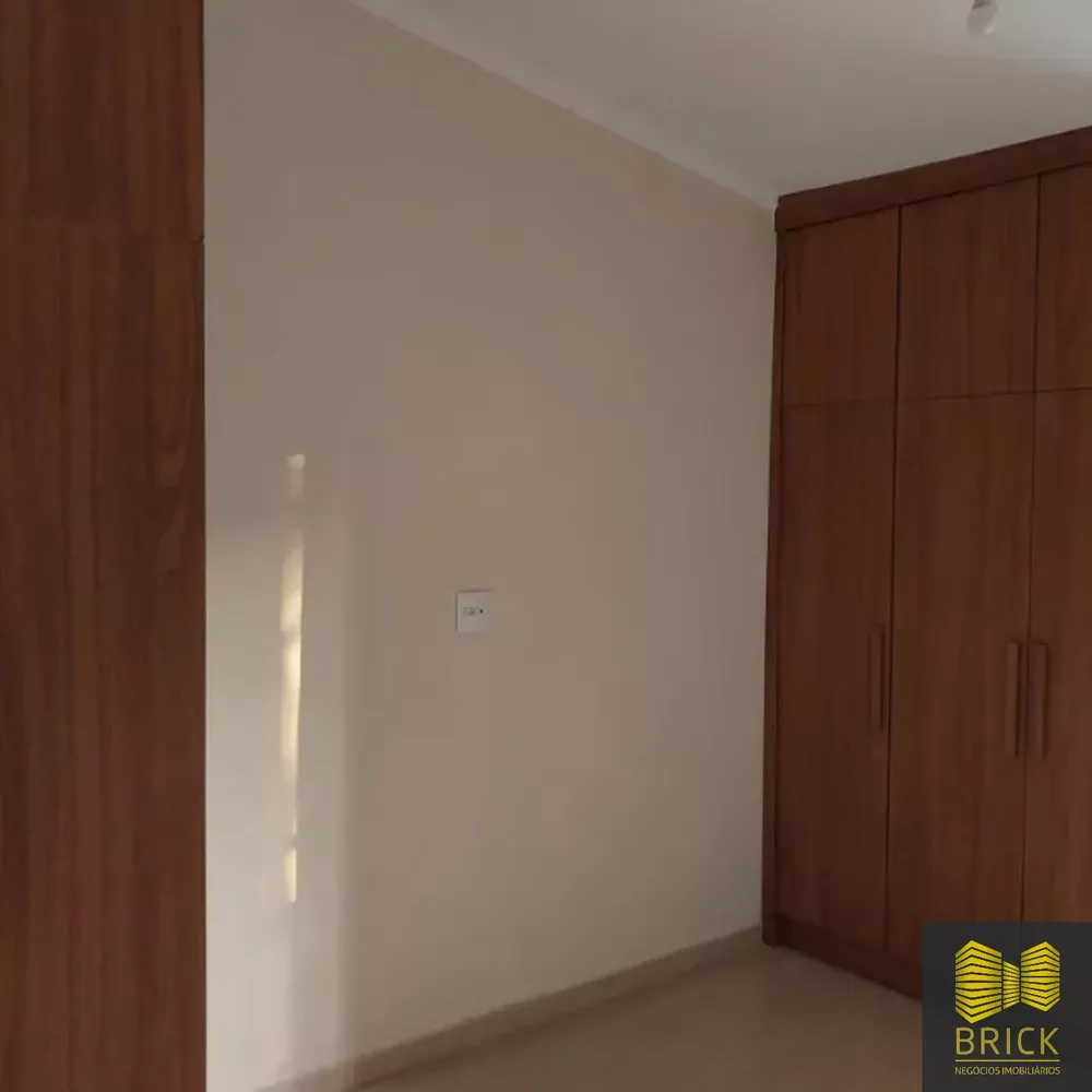 Casa, 4 quartos, 238 m² - Foto 2