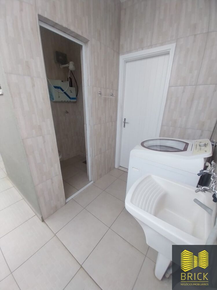 Casa, 3 quartos, 256 m² - Foto 4