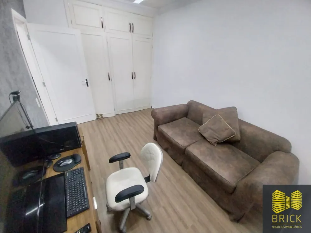 Casa, 3 quartos, 256 m² - Foto 10