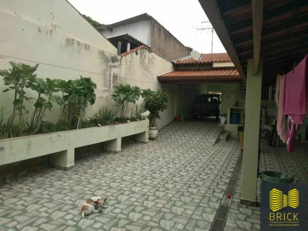 Casa, 4 quartos, 180 m² - Foto 2