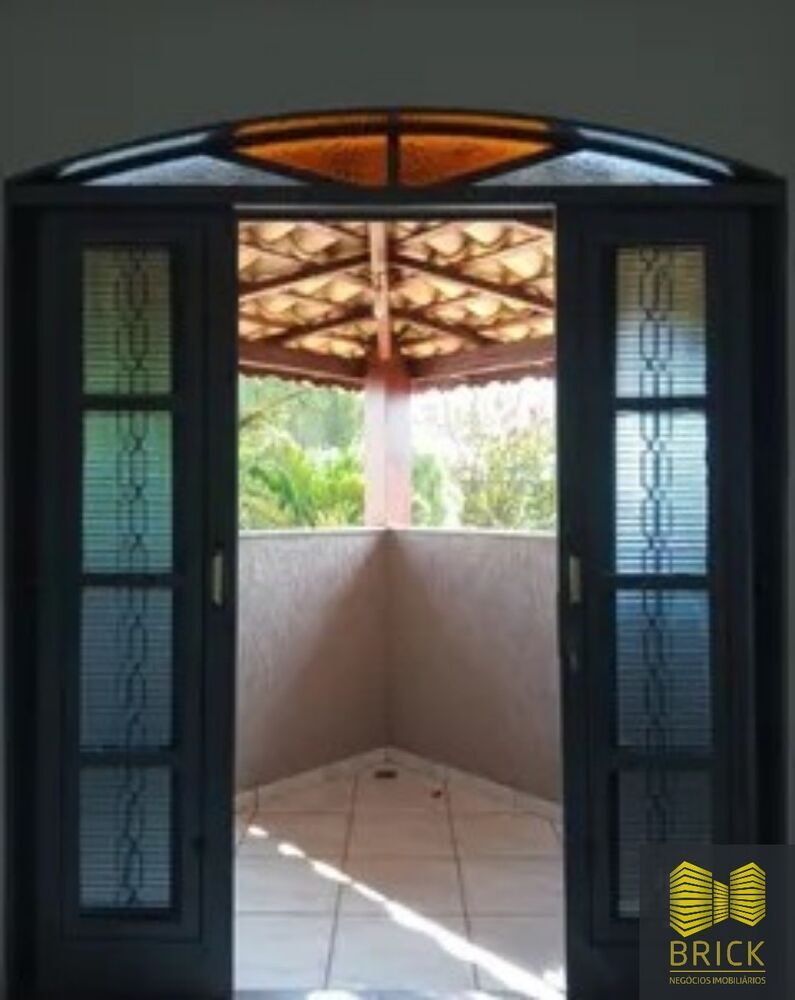 Casa, 3 quartos, 217 m² - Foto 4