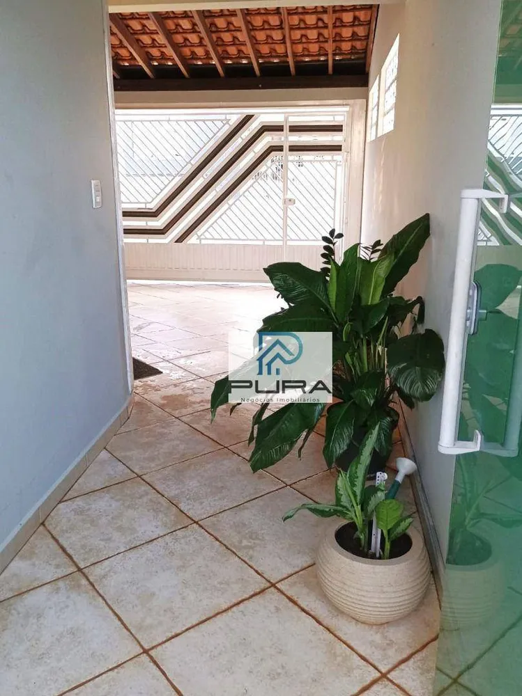 Casa, 3 quartos, 180 m² - Foto 3