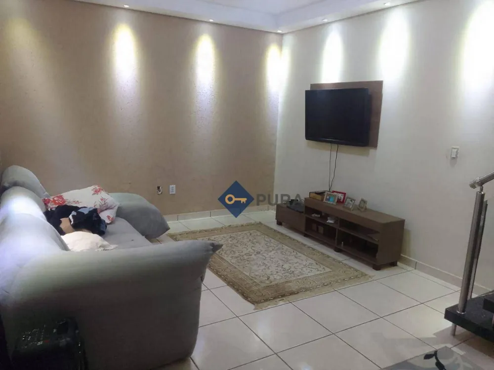 Sobrado, 2 quartos, 180 m² - Foto 1