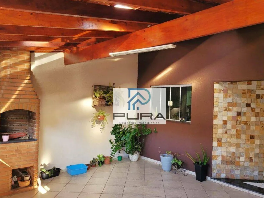 Casa, 3 quartos, 132 m² - Foto 1
