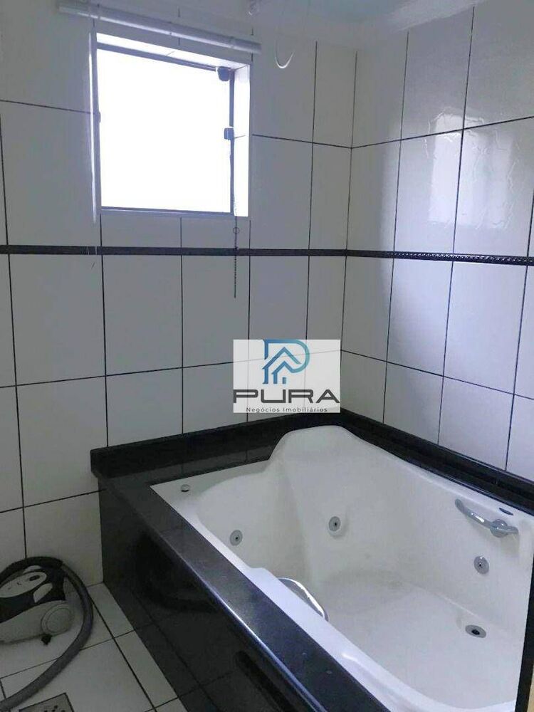 Casa, 3 quartos, 220 m² - Foto 7