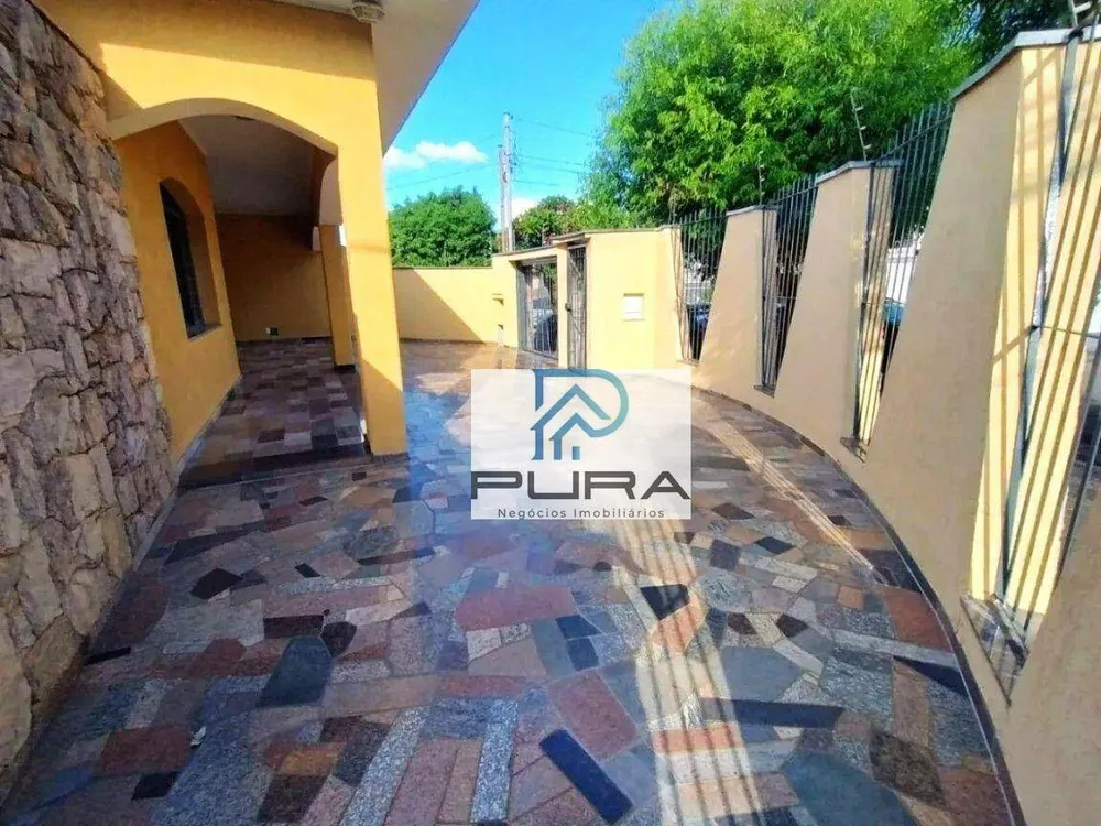 Casa, 3 quartos, 232 m² - Foto 2