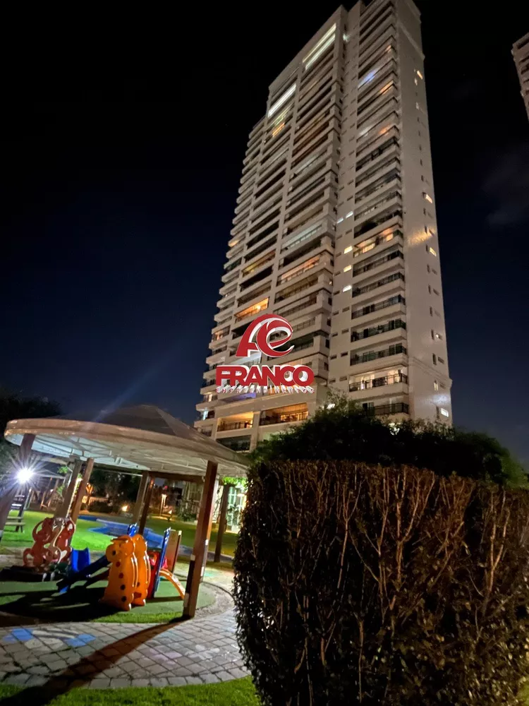 Apartamento, 3 quartos, 196 m² - Foto 4