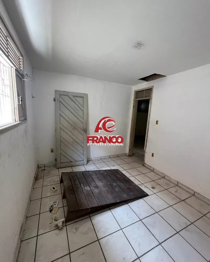 Prédio Inteiro - Foto 1