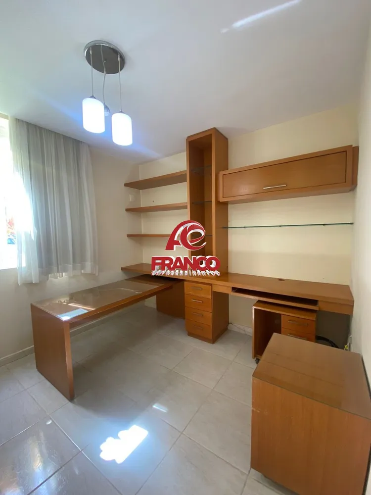 Casa, 3 quartos, 300 m² - Foto 16